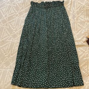 Green pleated Polka dot skirt
